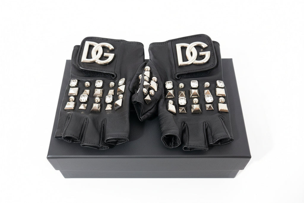 Dolce&Gabbana glove and belt set brand new w/box and authenticity card