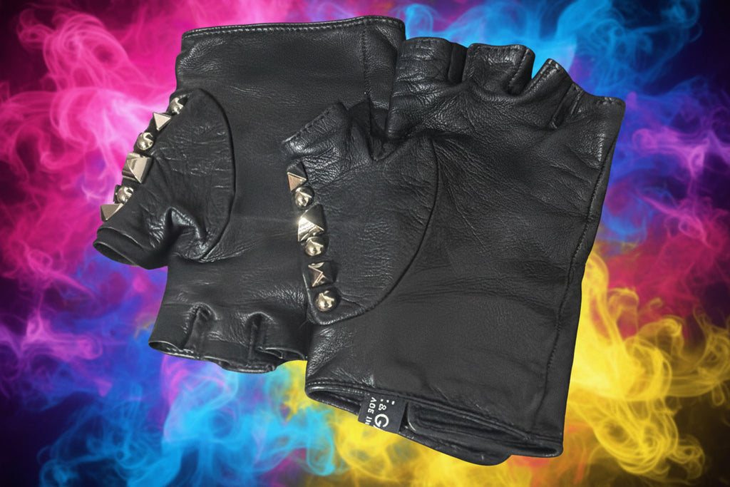 Dolce & Gabbana fingerless comes with box