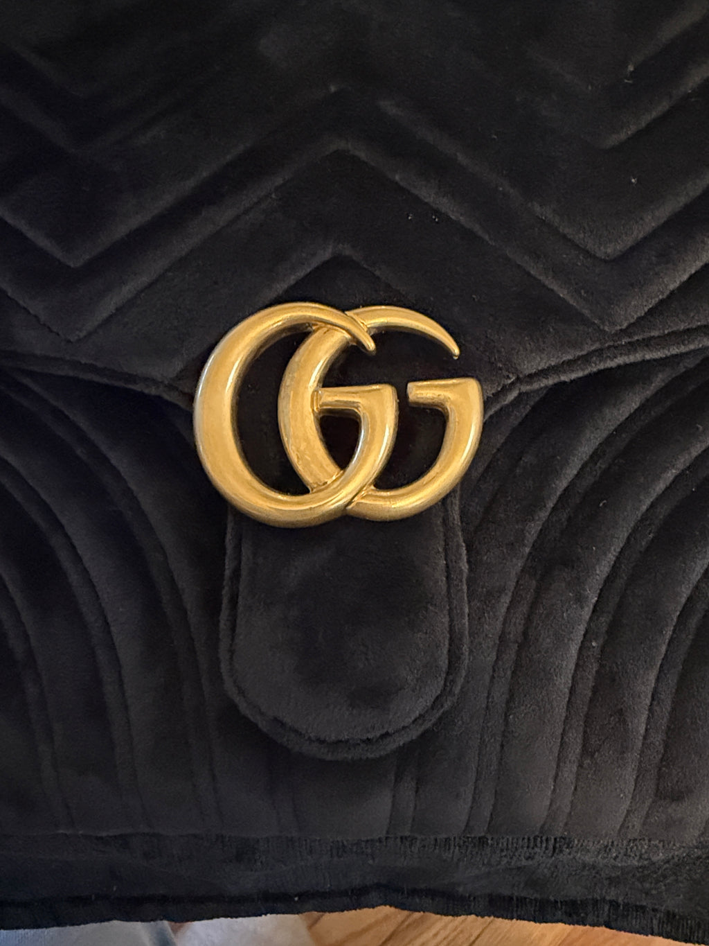 Gucci Marmont clutch velvet