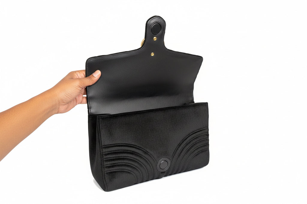 Gucci Marmont clutch velvet