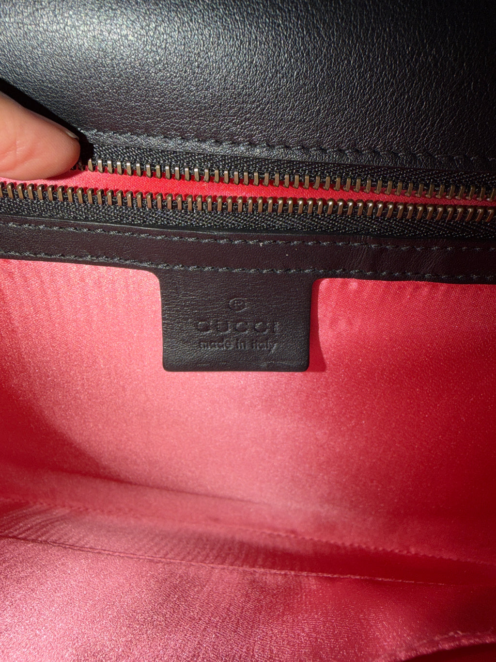 Gucci Marmont clutch velvet