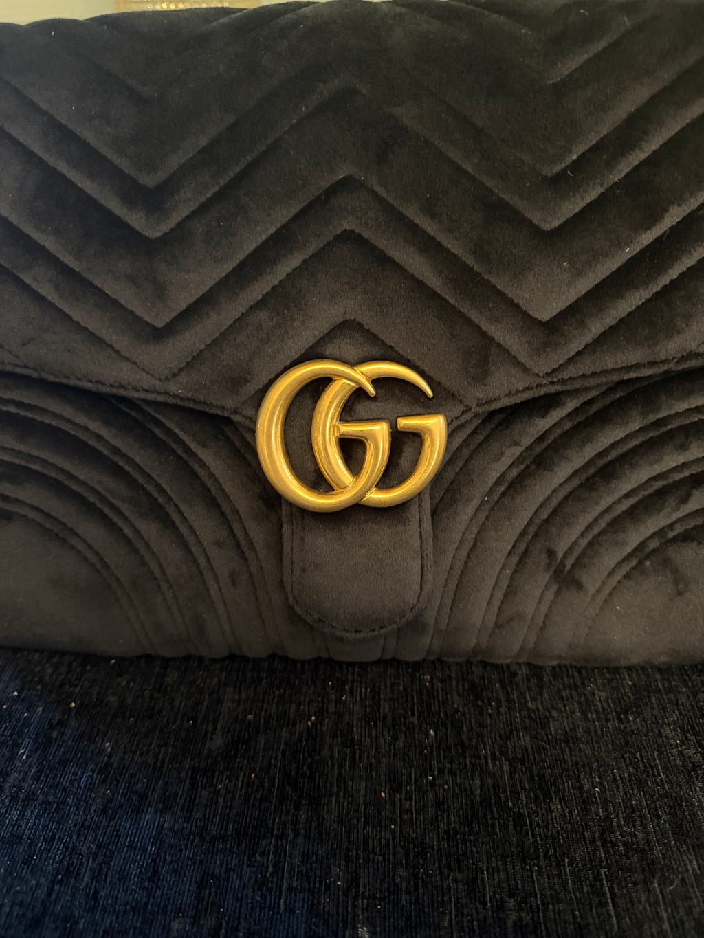 Gucci Marmont clutch velvet