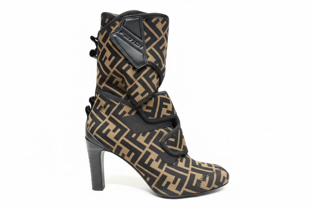 Fendi boots preloved very good condition size39(8)