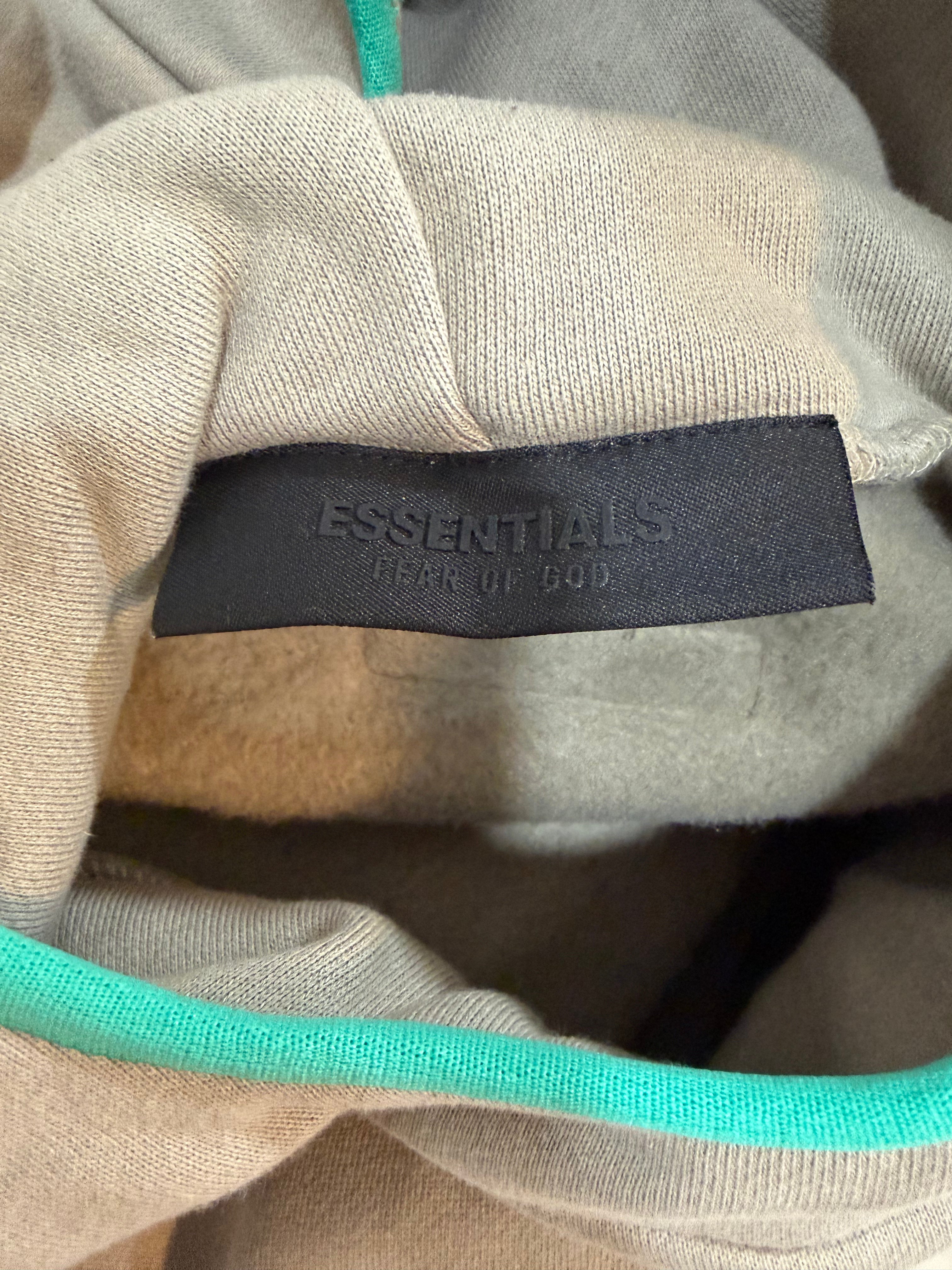 Essential hoodie xl men/sold