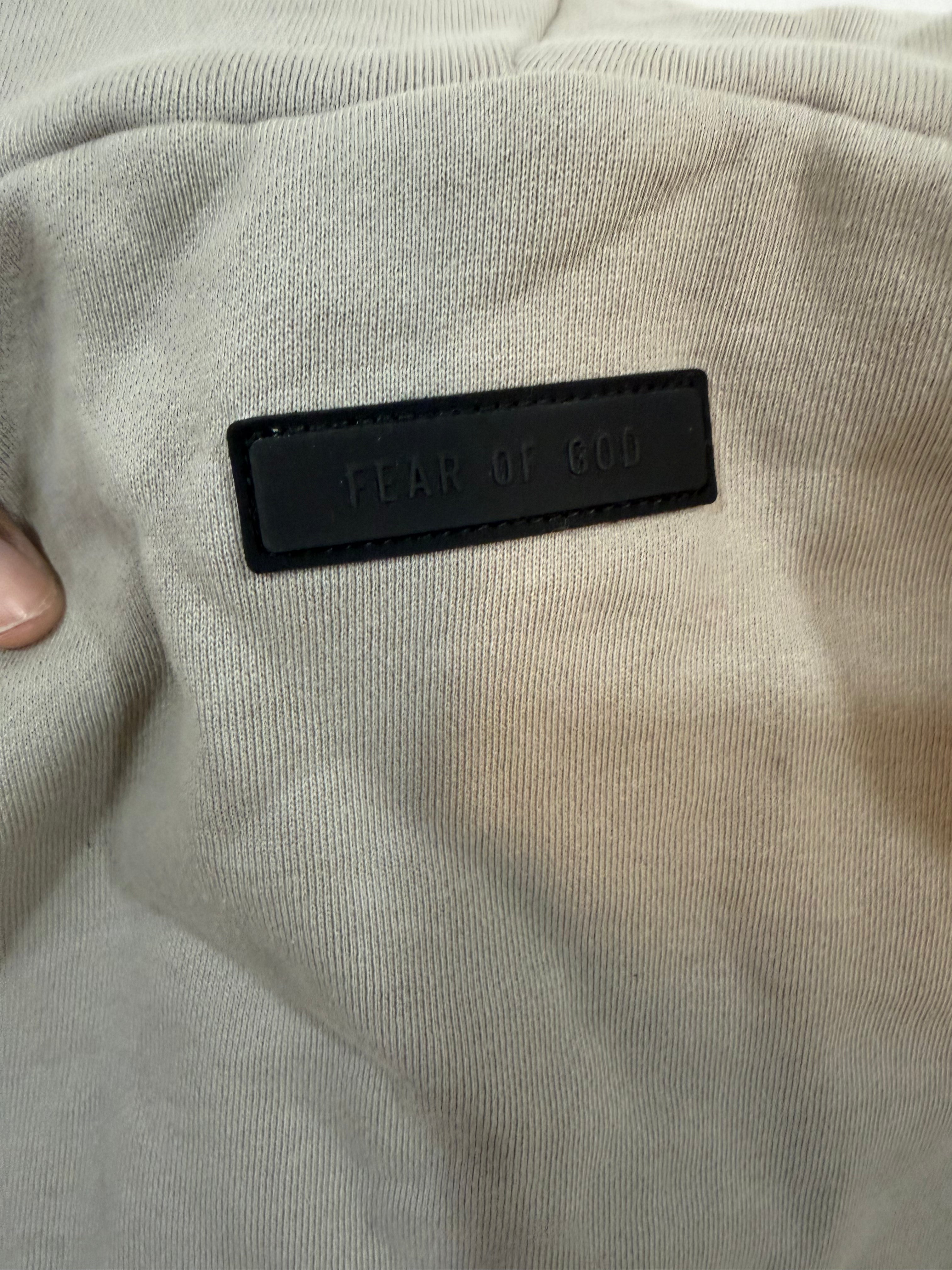 Essential hoodie xl men/sold